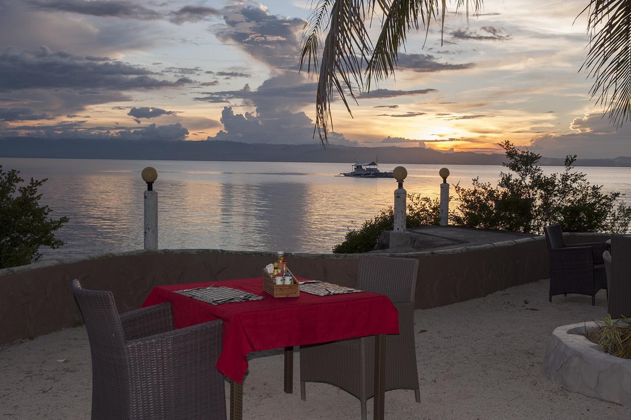 Polaris Beach And Dive Resort Inc Loon Dış mekan fotoğraf